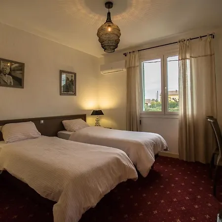 Le Plan B - 3 étoiles - Restaurant * Ruoms